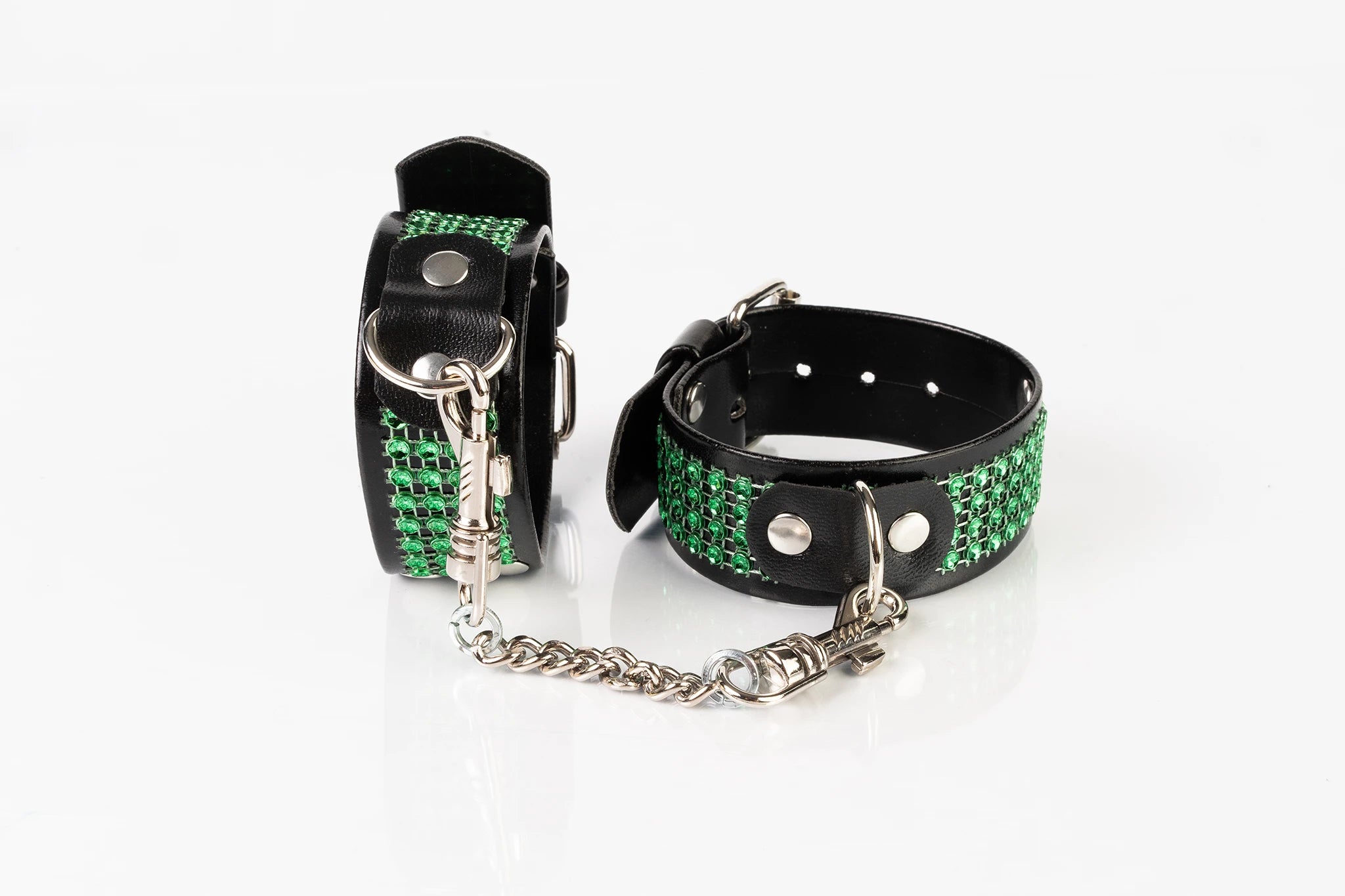 Vegan handboeien met diamanten - Kinkster