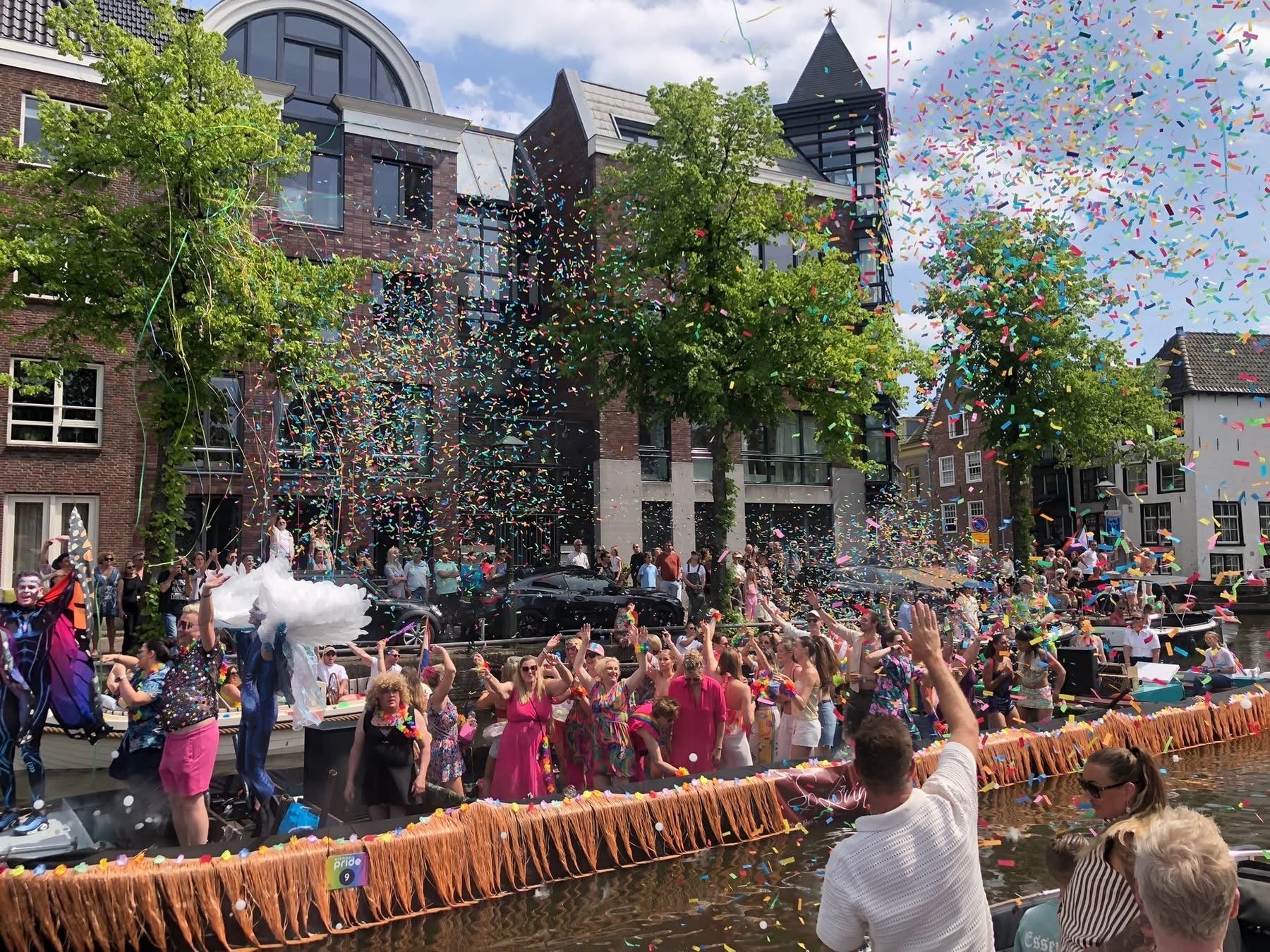 Wij wonnen de eerste prijs in de grachtenparade van Alkmaar Pride 2026
