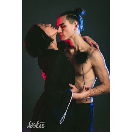 Kietelveertje - Nightfall zwart | So Loving | Alkmaar